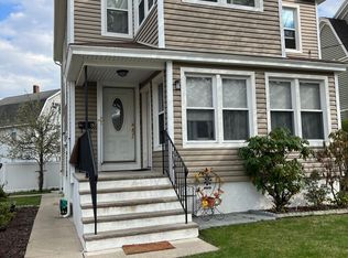 19 Feronia Way FLOOR 2, Rutherford, NJ 07070