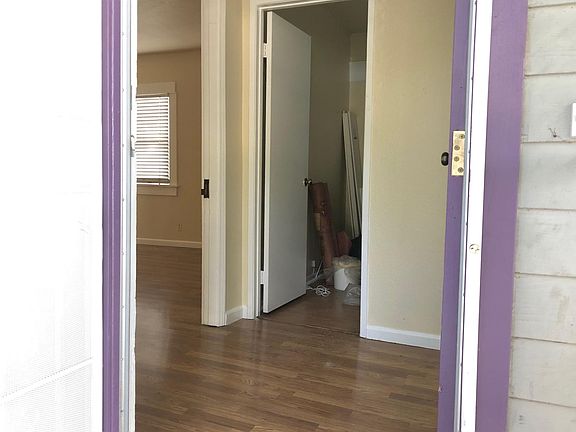 5th image of 7716 Friends Ave