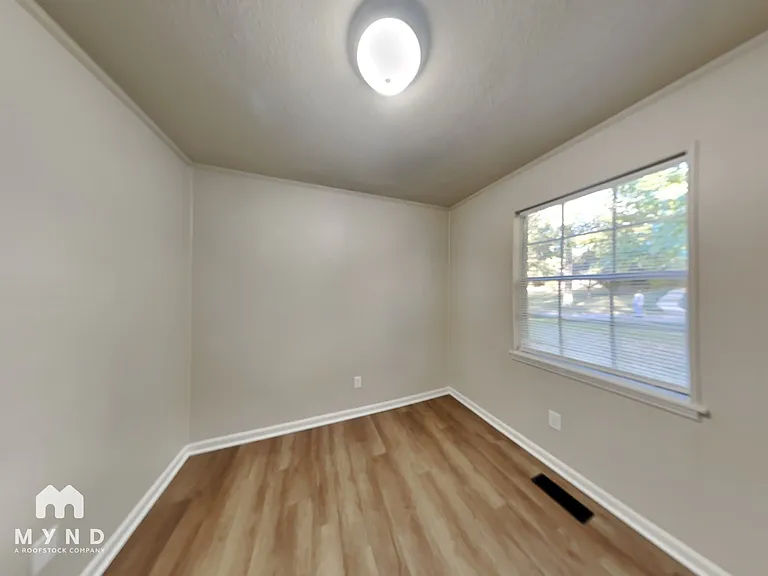 713 Kingman Rd — Photo 14