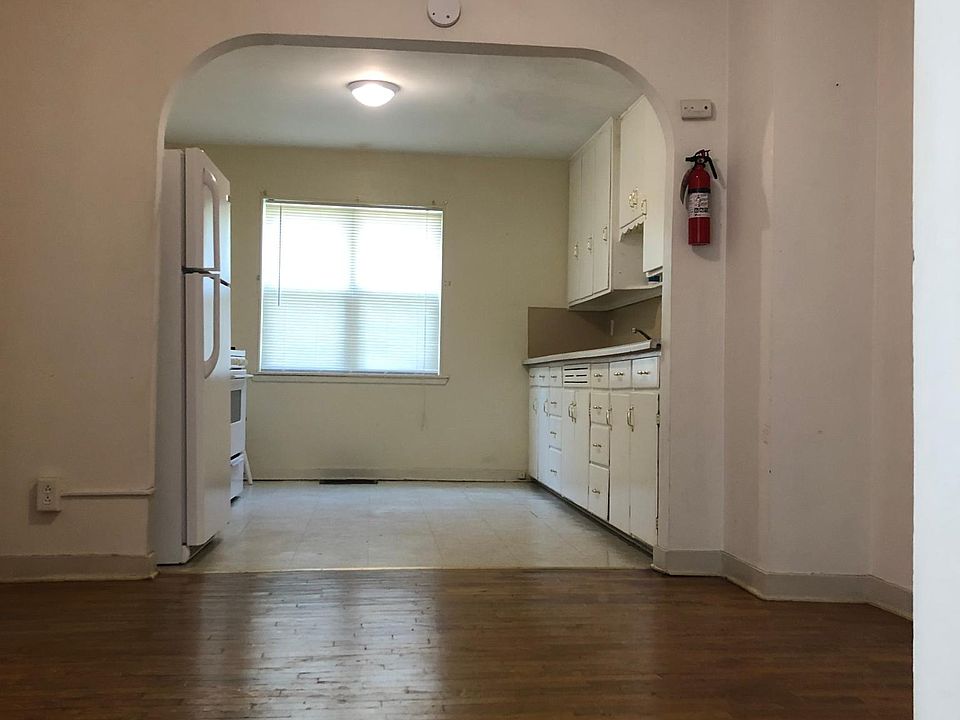 1st image of 516 South St