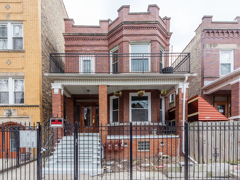 1st image of 4341 N Sawyer Ave #2