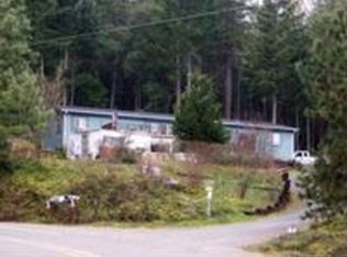 621 W Pickett Creek Rd, Grants Pass, OR 97527