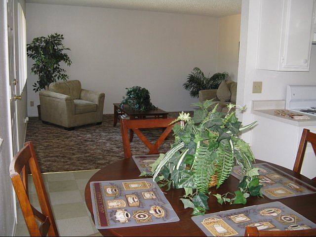 2nd image of 107 N Pass Ave