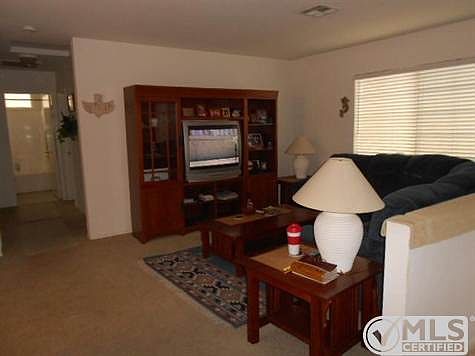 4th image of 15435 Kearney Dr