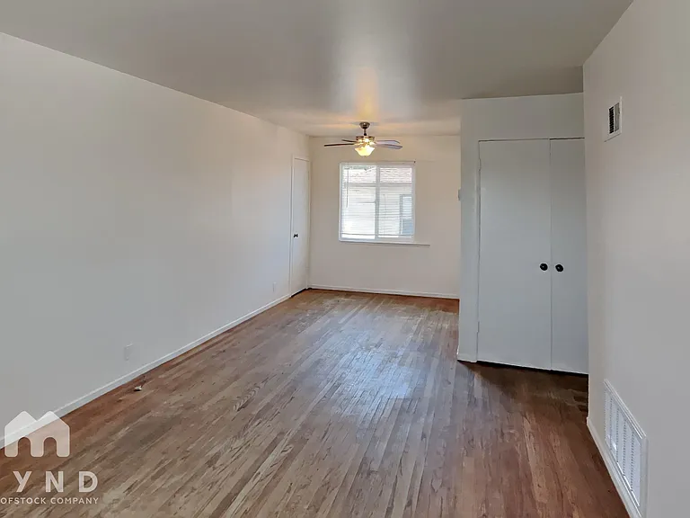 538 Madison Ave #4 — Photo 5