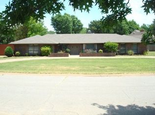 3113 Wren Ln, Enid, OK 73703