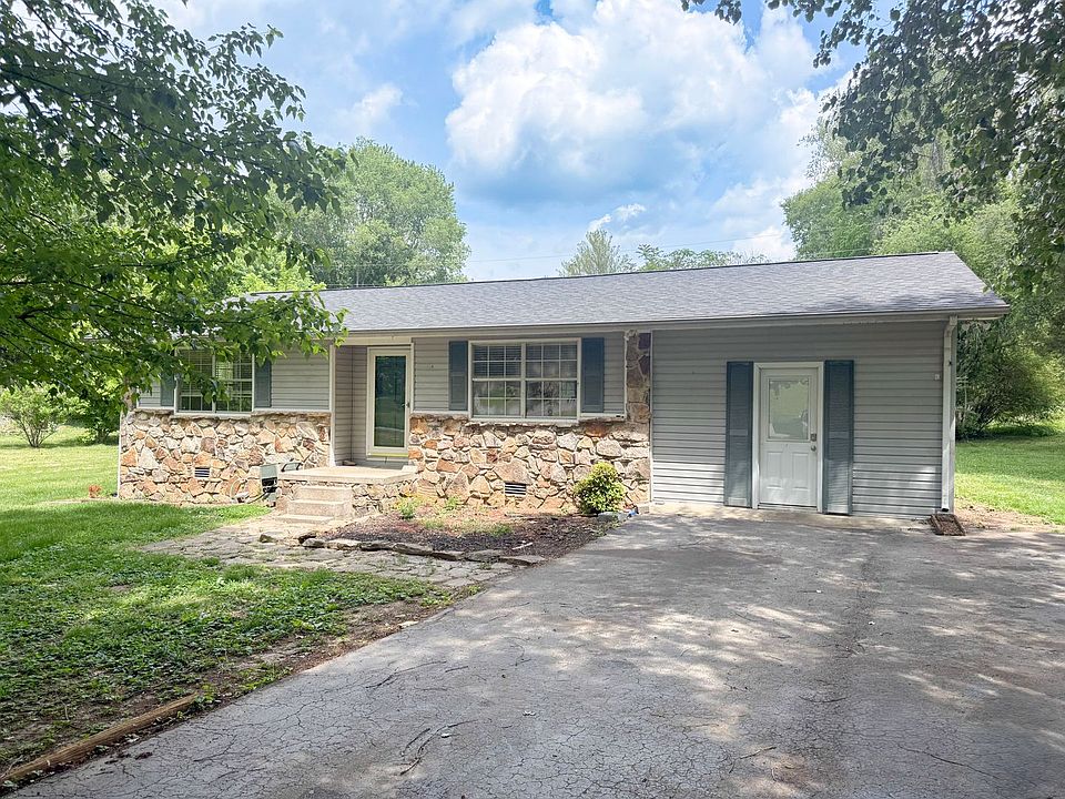 1st image of 3366 Dietz Dr