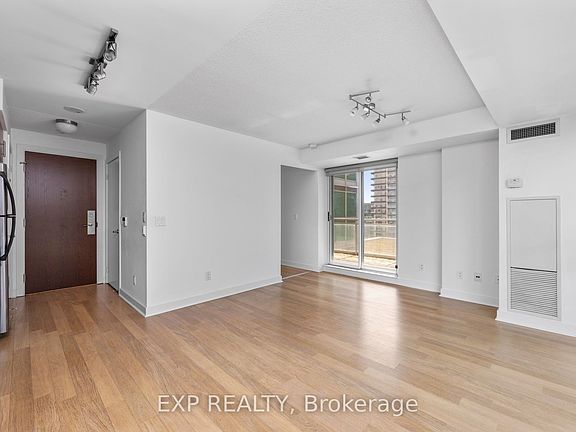 4th image of 80 Western Battery Rd #712
