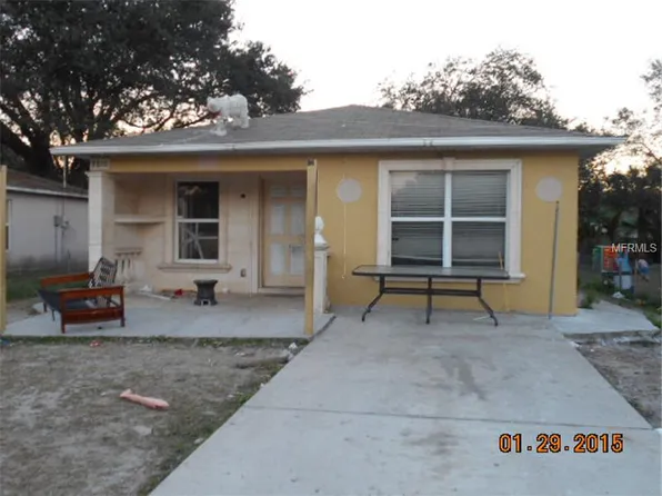 2610 6th St E, Bradenton, FL 34208