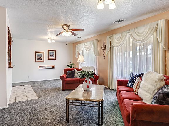 4th image of 2807 Desert Garden Ln SW