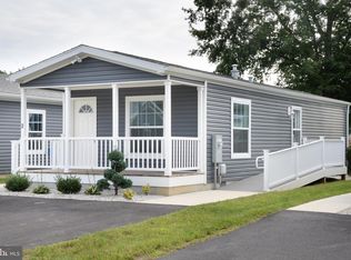 26 Edgewater Dr, Magnolia, DE 19962