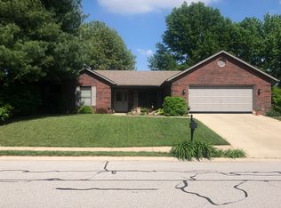 1118 Shadow Ridge Xing, O Fallon, IL 62269
