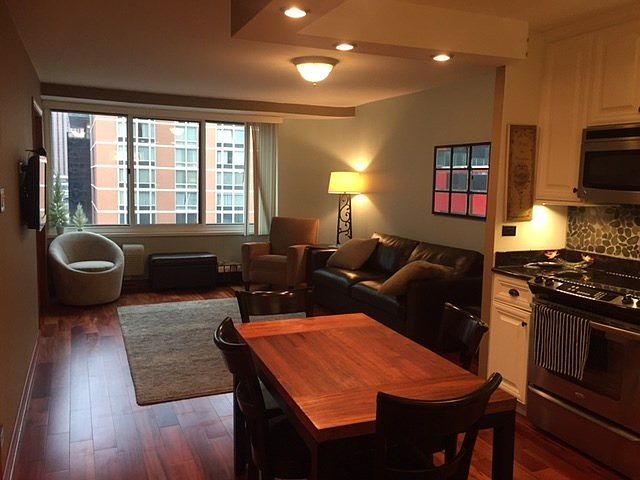 1st image of 211 E Ohio East St #1111