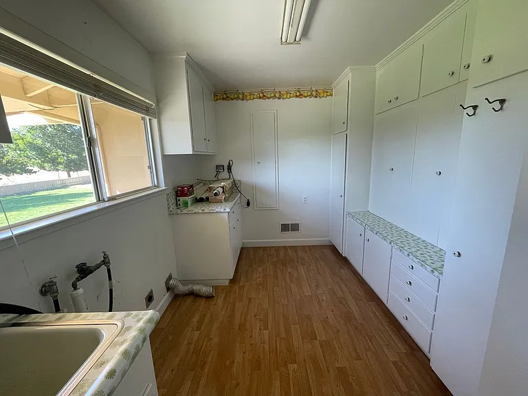 624 N Stearns Rd — Photo 14