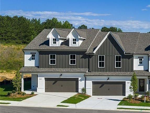 2nd image of 202 Sharon Ln #5