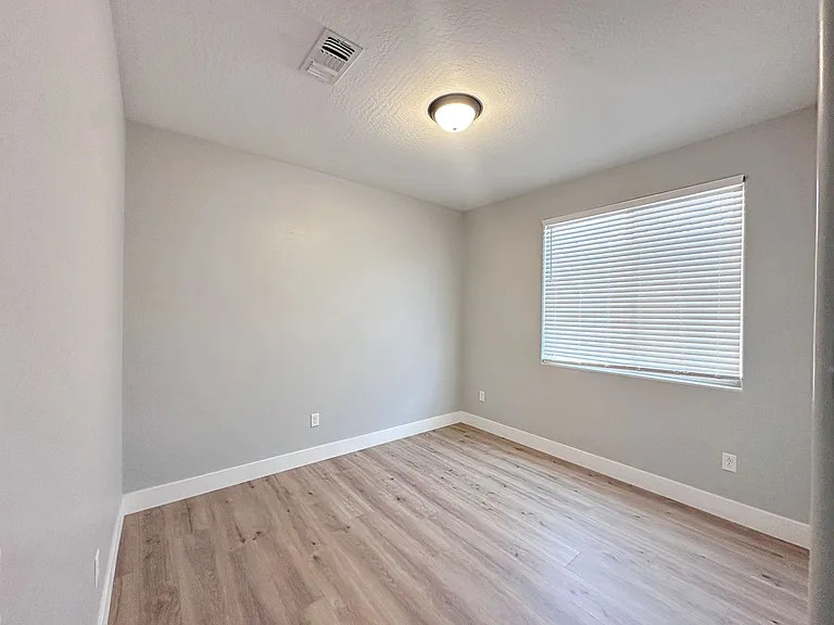 8154 Skye Quarry St — Photo 21
