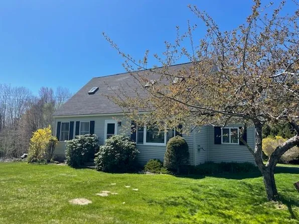 7 Buttercup Lane, Wakefield, NH 03872