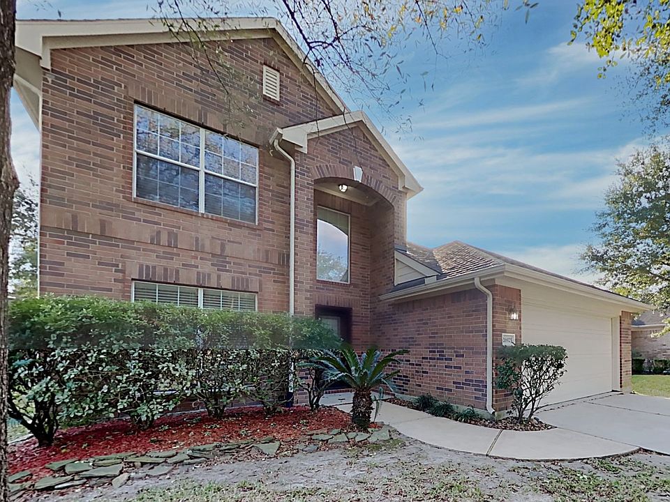 1st image of 26925 Kings Crescent Dr