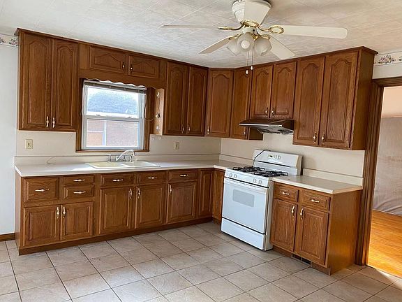 3rd image of 7003 Olcott Ave