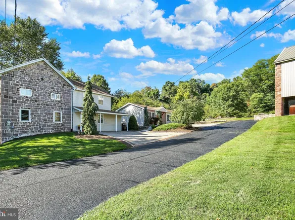 1495 Alleghenyville Rd, Mohnton, PA 19540