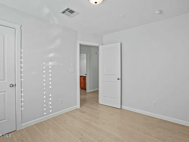 1451 Senda Del Sol Ln — Photo 20