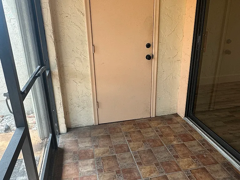 3054 S Oakland Forest Dr #2206 — Photo 16