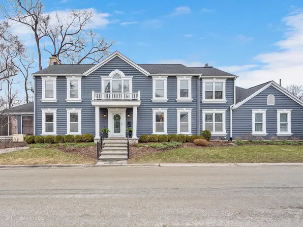 202 Pine Tree Ln, La Grange Park, IL 60526