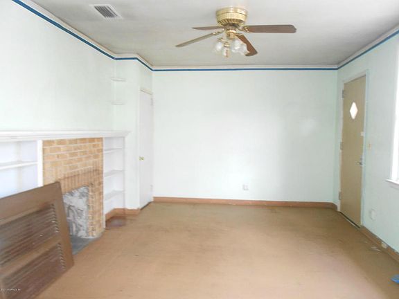 5th image of 374 W 62nd St