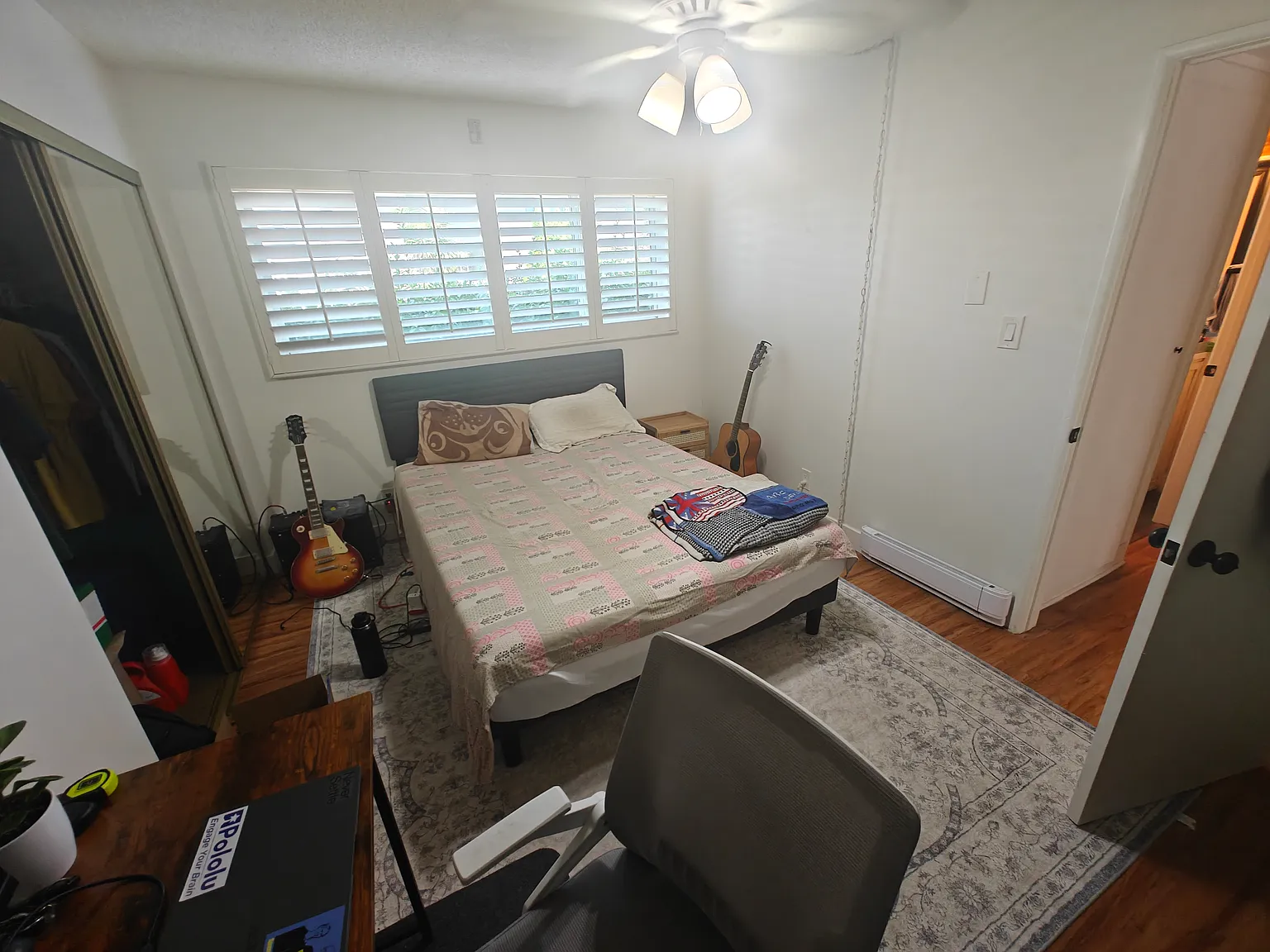 2 bed, 848 sqft, $1,200 — Photo 1