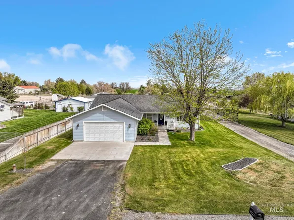 2324 Garey Ln, Filer, ID 83328