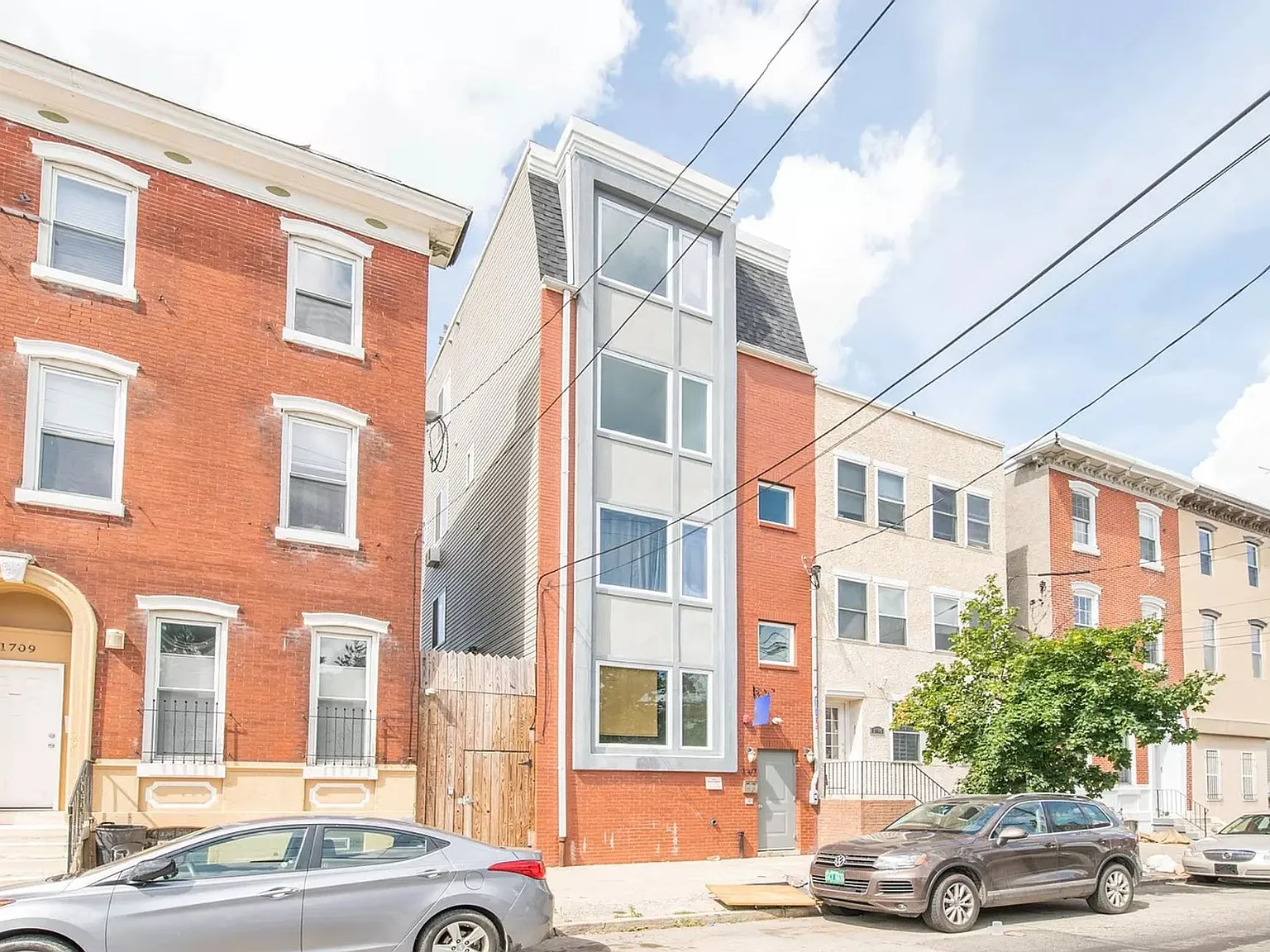 1707 Master Street — Photo 3