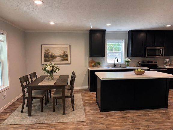 5th image of 106 Ridgemont Ct
