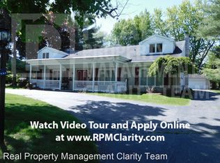 3945 Hillandale Rd, Toledo, OH 43606