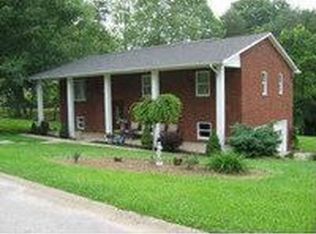 9 Jacqueline Hts, Huntington, WV 25702