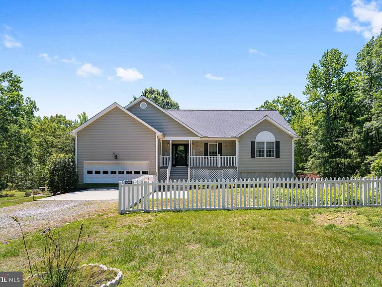 8009 Burrell Rd — Photo 46