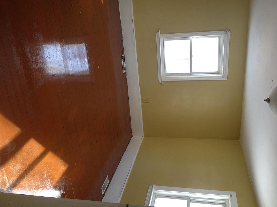 2nd image of 41 Harold St