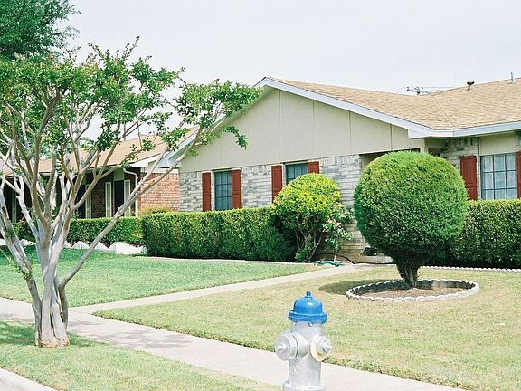 4th image of 2915 Housley Dr