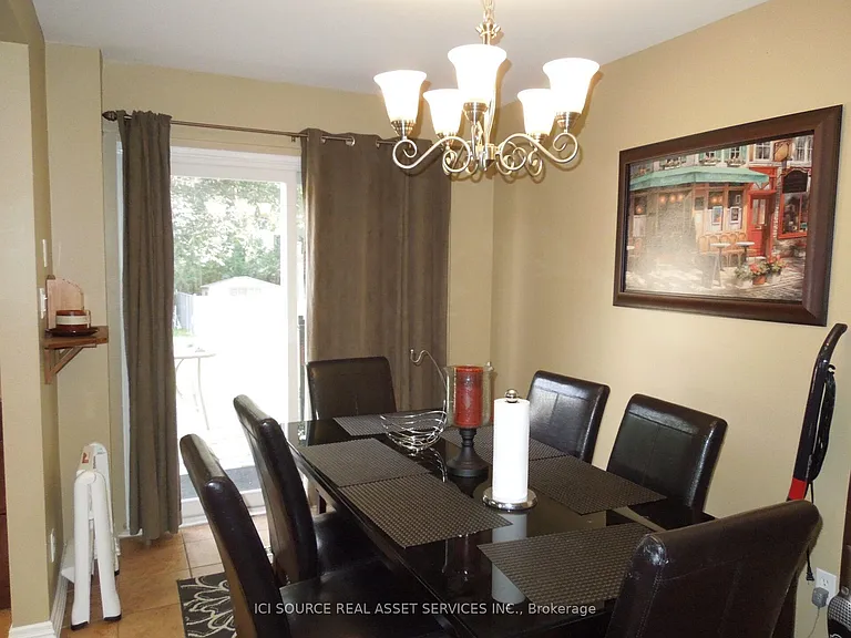 129 Ormond Dr — Photo 16
