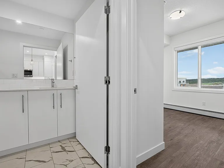 265 Wolf Willow Blvd SE #1517-517 — Photo 20