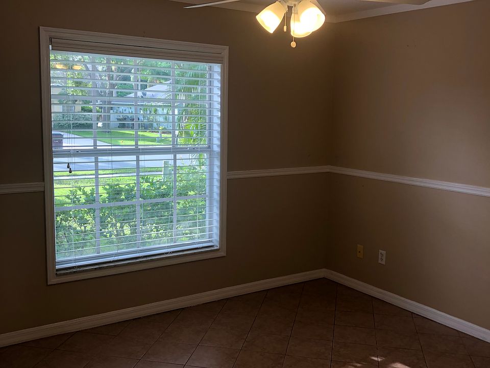 1st image of 3216 Sawgrass Creek Cir