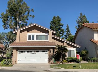 4 Entrada W, Irvine, CA 92620