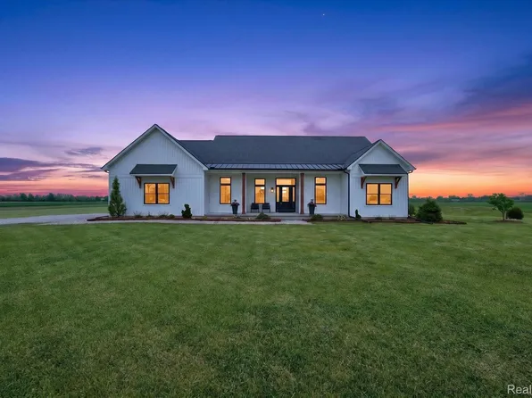 2170 E Labo Rd, Carleton, MI 48117