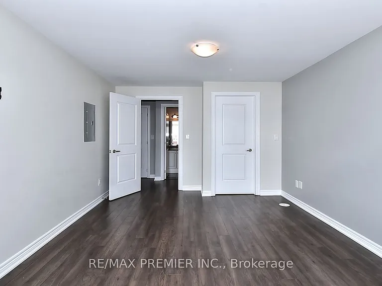 105 Kayla Cres #10 — Photo 26