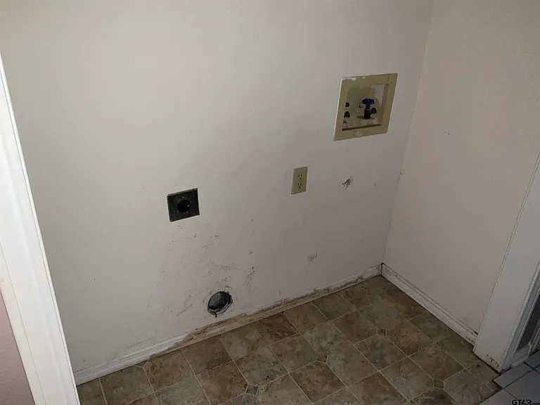 8307 Garrett Dr #8307 — Photo 14