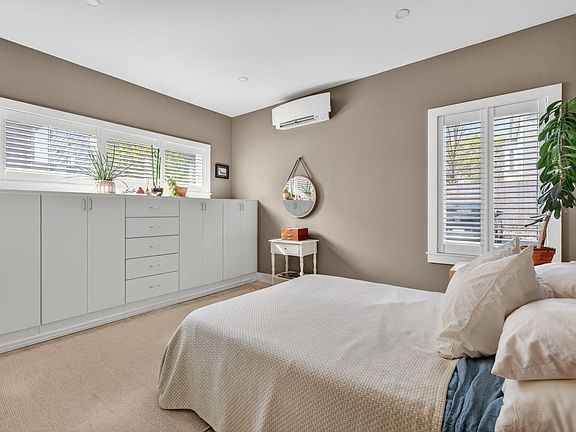 5th image of 30 Merrill Street #1