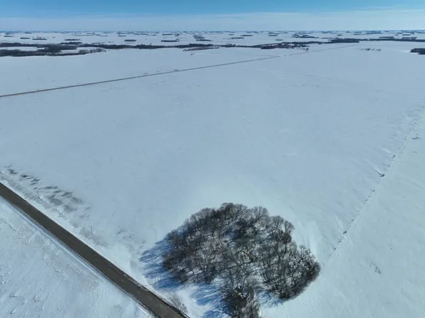 745 90th Ave SW, Danvers, MN 56231