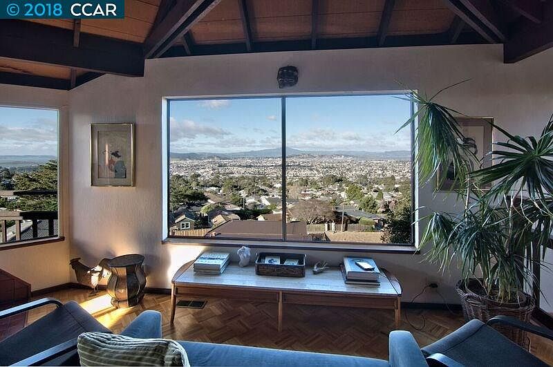 1st image of 6605 Aqua Vista Ct