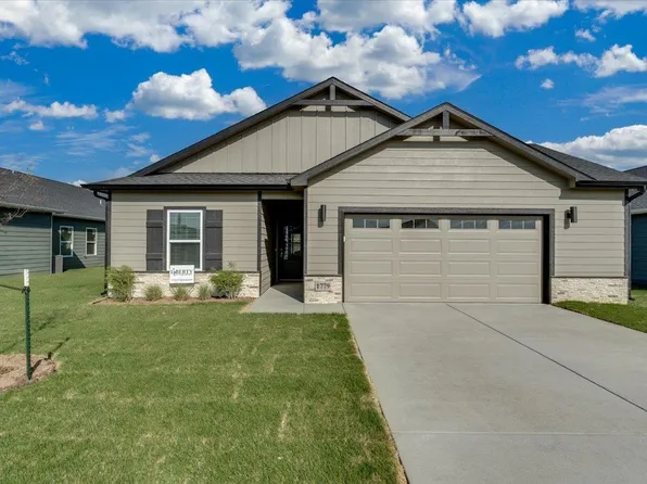 1779 W Redbud Ln, Goddard, KS 67052