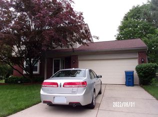 4911 Matthew Ct, Ypsilanti, MI 48197