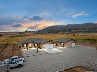 18702 Pellisier Rd, Tehachapi, CA 93561